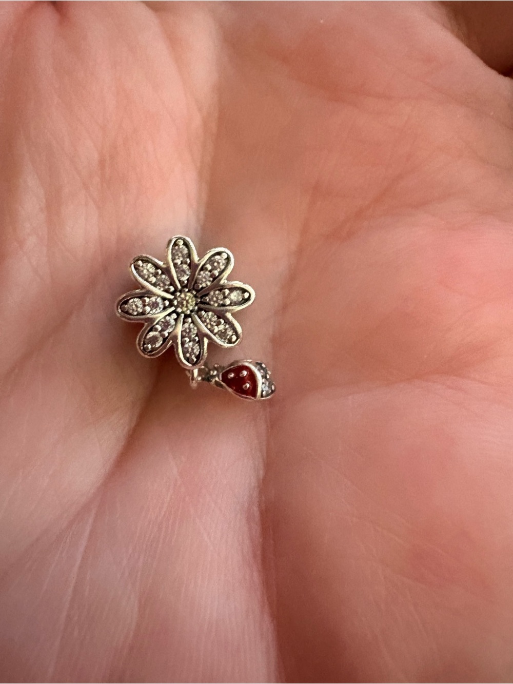 S925 flower and ladybug charm